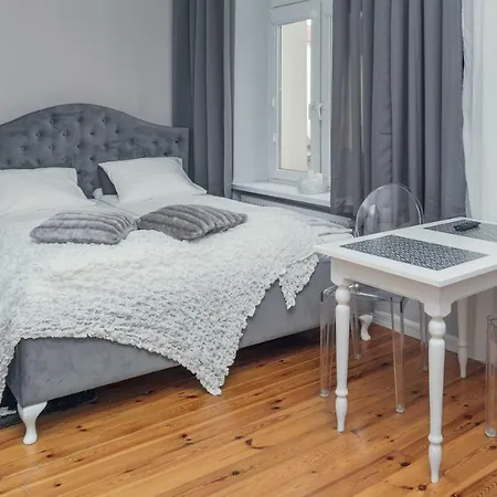 Classic Z Loft Rooms- Location, Bezplatny Parking